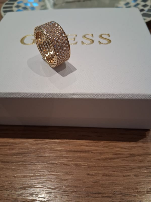 Damen Wunderschöner Pavè Ring goldfarben – Größe 57 – Bild 2 von 9