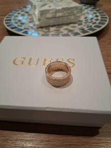 Damen Wunderschöner Pavè Ring goldfarben – Größe 57 – Bild 3 von 9