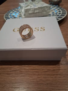 Damen Wunderschöner Pavè Ring goldfarben – Größe 57 – Bild 8 von 9