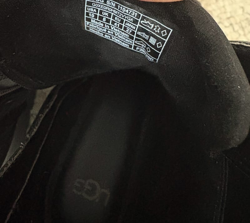 UGG Damen Schwarze Stiefeletten mit Schnürung und Schnallen – Größe 41 – Bild 5 von 5