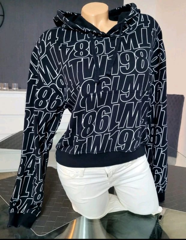 Damen Gr S Hoodie Pullover v Tally Weijl – Schwarz/Weiß