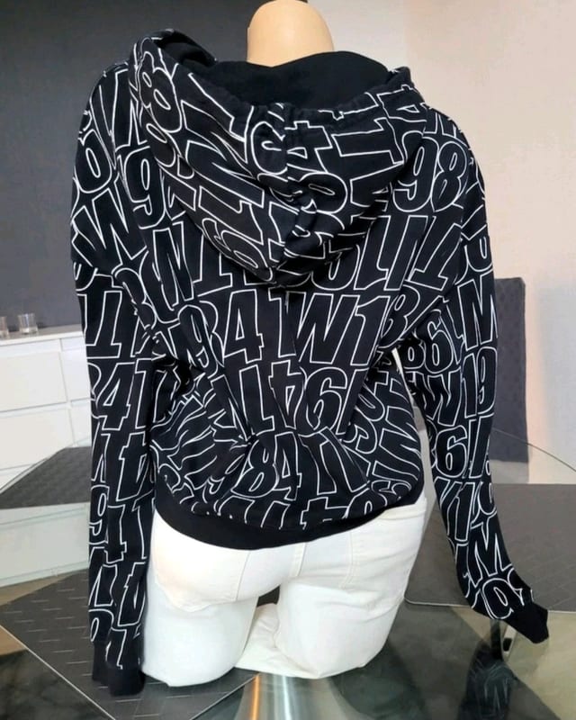 Damen Gr S Hoodie Pullover v Tally Weijl – Schwarz/Weiß – Bild 3 von 4