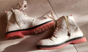 Weiße Lackstiefeletten mit rosa Sohle Mädchen Gr. 36 Catwalk – Bild 3 von 6