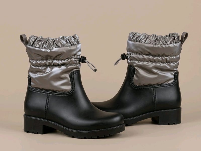 Damen Schneestiefel Boots mit silbernem Steppschaft – Schwarz Graceland Gr. 36