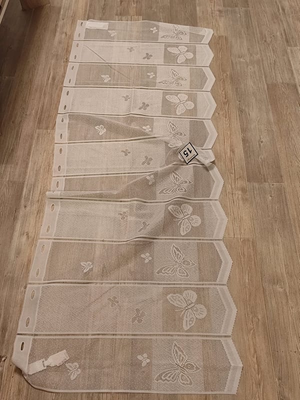 Gardine mit Schmetterlingsmuster Neu Gr.160x 60cm
