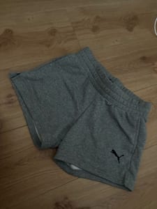 Herren Graue Sweatshorts mit Kordelzug – Größe S