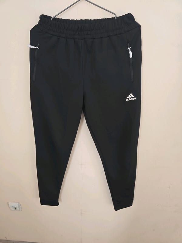 Mädchen Trainingsjacke lila-weiß mit Reißverschluss – Sportbekleidung – Größe 164 – Schwarz – Bild 3 von 3