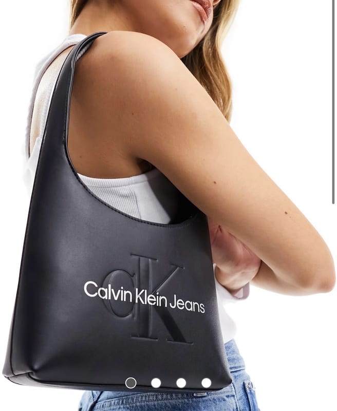 Damen Schwarze Schultertasche mit Logo-Prägung