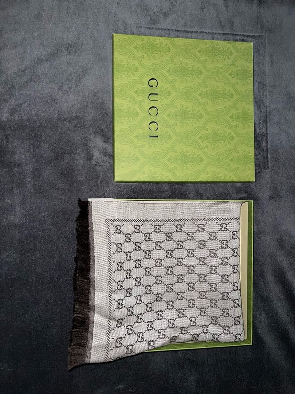 Gucci Schal Neu Damen braun – Bild 3 von 8