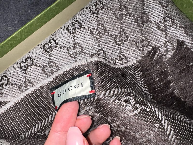 Gucci Schal Neu Damen braun – Bild 7 von 8