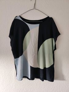 Damen Opus Shirt mit Farbblock-Print – Größe 44 – Blau