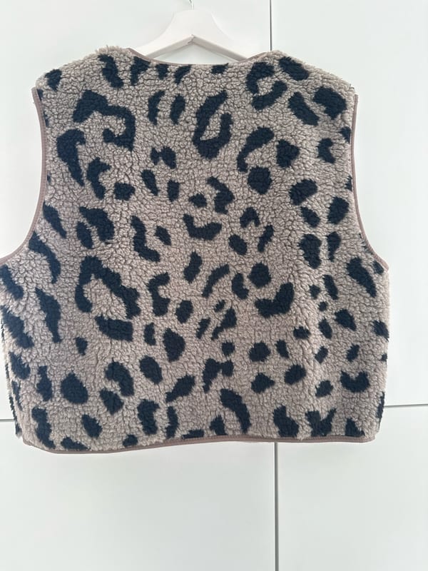 leo Teddy Weste Damen taupe schwarz – Einheitsgröße – Bild 3 von 3