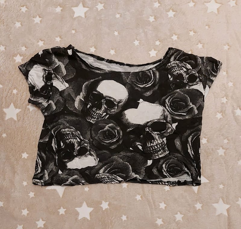 Damen bauchfreies T-shirt – Größe S – Schwarz