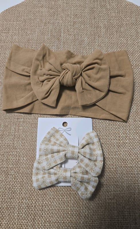 Mädchen Haarband mit Schleife und Haarschleife im Karomuster – Set – Einheitsgröße – Beige