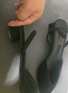 Damen Schwarze Slingback-Pumps mit Blockabsatz – spitze Zehenpartie – Größe 37 – Bild 3 von 4