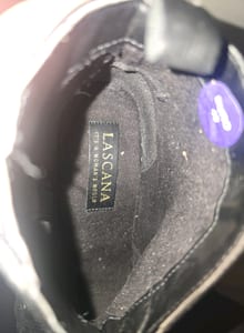 Damen Schwarze Stiefeletten mit Nieten – spitze Form – Größe 40 – Bild 7 von 7