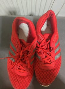 Herren Rote Sneaker mit grauen Streifen – Schuhe – Größe 41,5 – Bild 2 von 7
