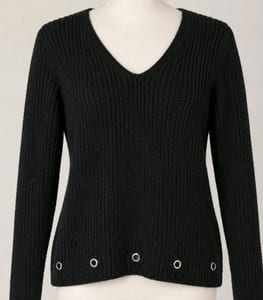 Damen Schwarzer V-Ausschnitt-Strickpullover mit Ösen am Saum von Comma – Größe 40