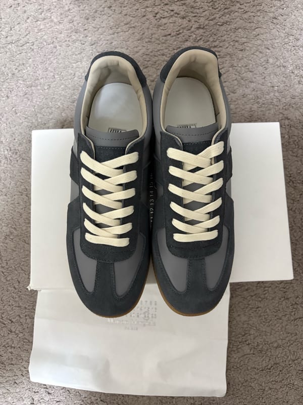 Dunkelgraue Herrenschuhe – Größe 42 – Bild 5 von 6