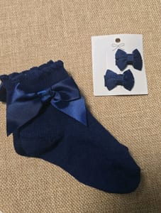 Mädchen Marineblaue Socken mit Schleife und Haarschleifen-Set – Einheitsgröße – Bild 2 von 3