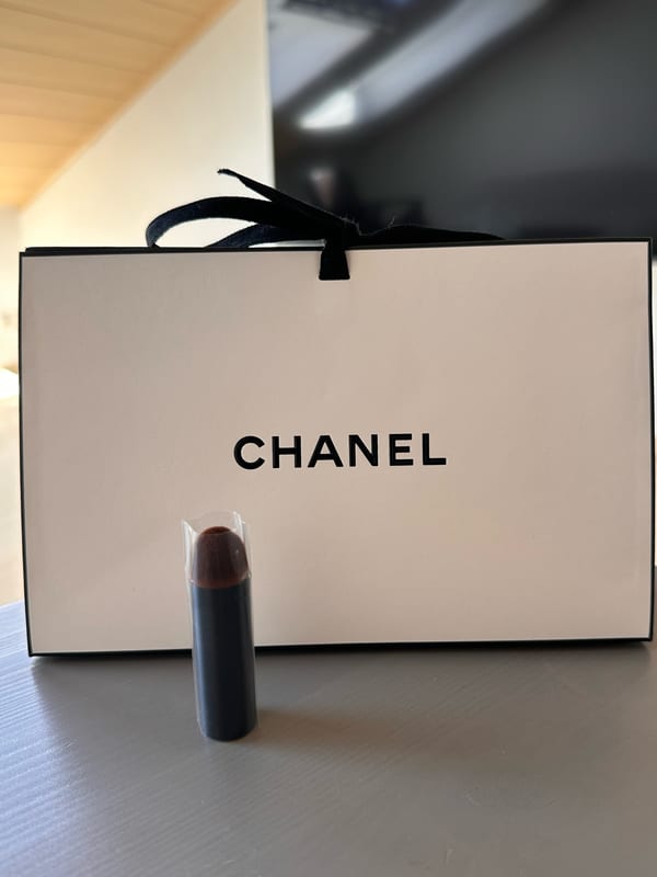Chanel mini Pinsel mit Verpackung
