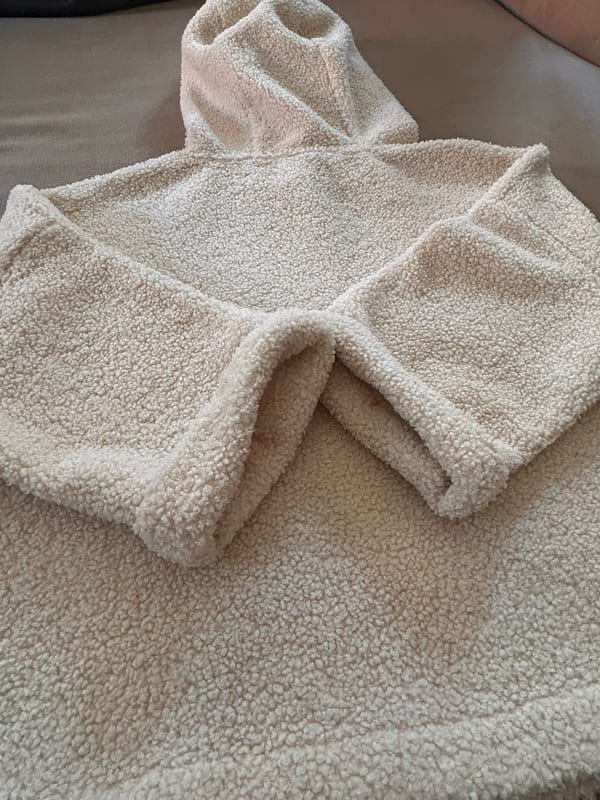 Damen Schöner Teddy Hoodie in Beige – Größe 36 – Bild 6 von 12