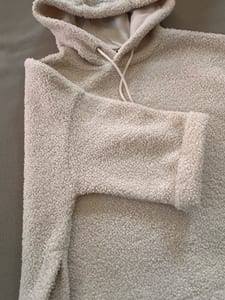 Damen Schöner Teddy Hoodie in Beige – Größe 36 – Bild 11 von 12
