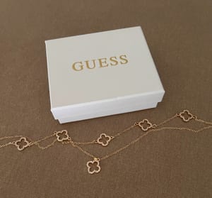 Damen Halskette Kleeblattcharms funkelnd schön – Gold – Bild 3 von 10