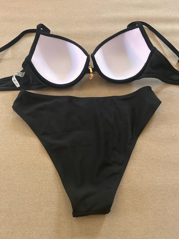 Damen Bikini schwarz mit goldenem Seestern – Größe S – Bild 10 von 11