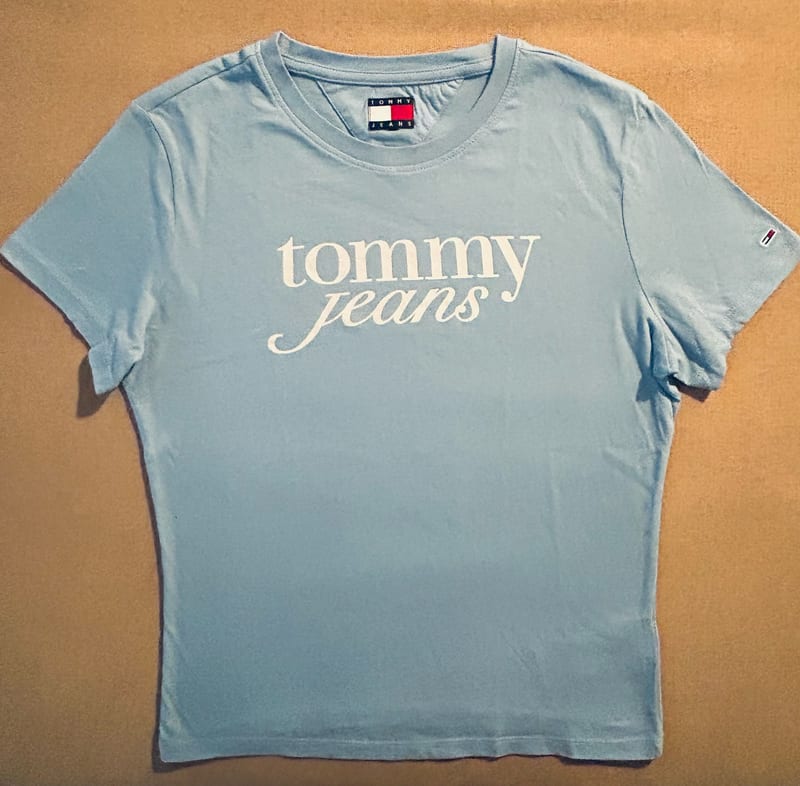 TShirt Oberteil babyblau Tommy Hilfiger – Größe S – Bild 8 von 8