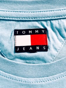 TShirt Oberteil babyblau Tommy Hilfiger – Größe S – Bild 6 von 8