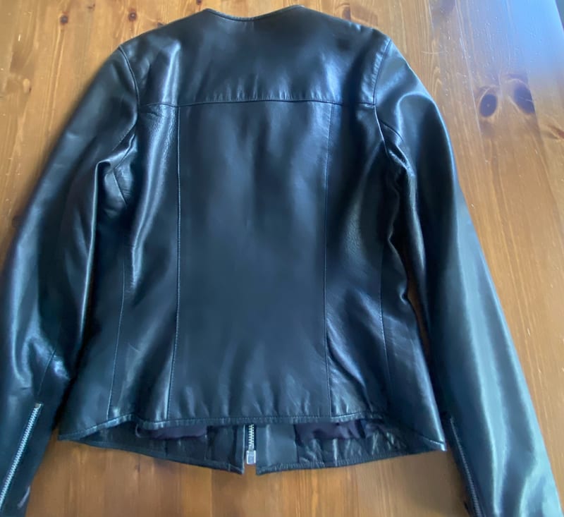 Damen Top Lederjacke, hochwertig, britisches Label – Größe S – Schwarz – Bild 2 von 9