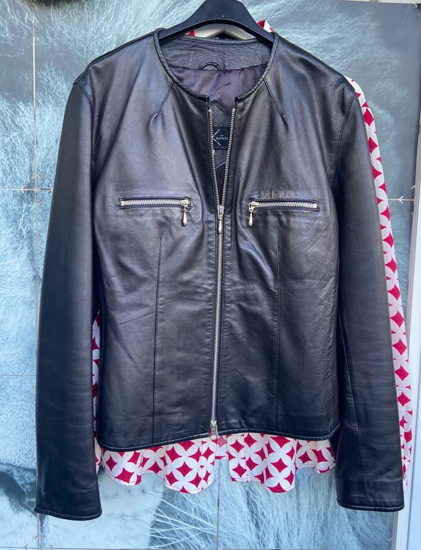 Damen Top Lederjacke, hochwertig, britisches Label – Größe S – Schwarz – Bild 8 von 9