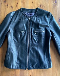 Damen Top Lederjacke, hochwertig, britisches Label – Größe S – Schwarz