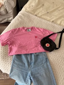 Damen Adidas T-Shirt in Pink in der Größe L Neu – Rosa