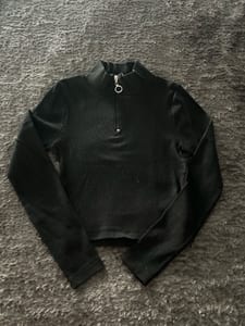 Damen Schwarzes Cropped Langarmshirt mit Reißverschluss – Größe S – Bild 2 von 2