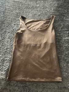 Damen Top ärmellos mit U-Ausschnitt, Braun – Größe XS – Bild 2 von 2