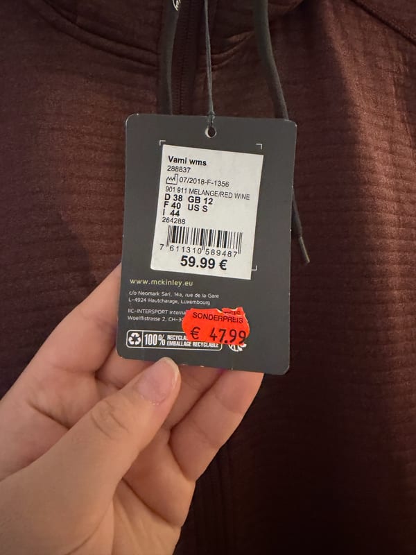 Damen Kapuzenjacke mit Reißverschluss, gerippte Struktur – Größe 38 – Rot/Braun – Bild 5 von 6