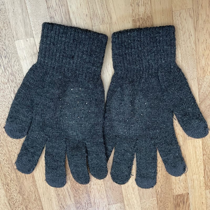 Damen Dunkelgraue Strickhandschuhe mit Glitzer-Akzenten – Größe S – Bild 6 von 8