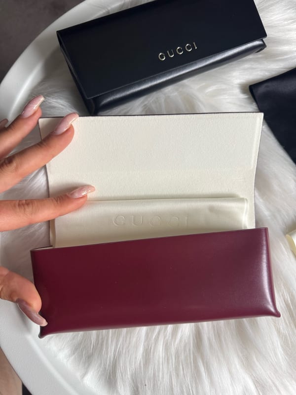 Gucci Brillenetui Set | Edel | Bordeaux & Schwarz | Geschenk – Bild 3 von 6