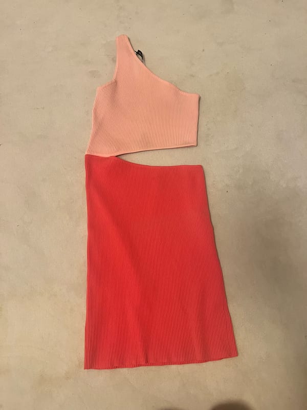 Damen Mini Kleid mit Cut-outs – Größe 34 – Rosa – Bild 4 von 4