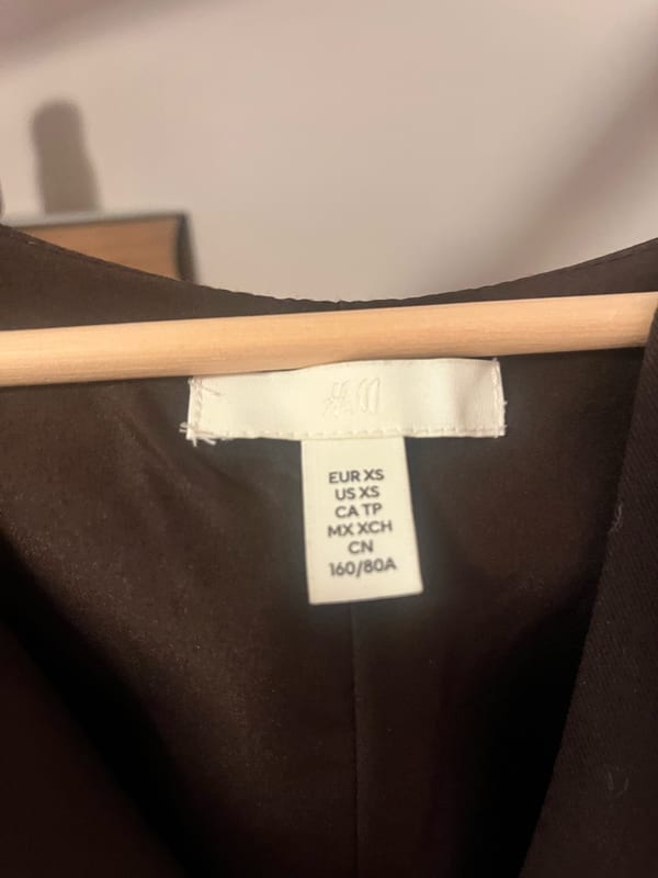 Damen Kleid mit V-Ausschnitt – Größe 34 – Braun – Bild 3 von 3