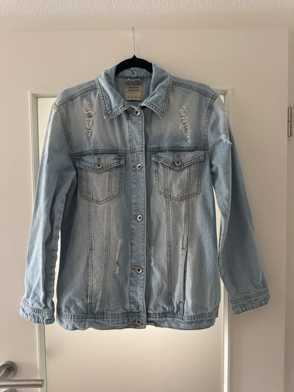 Helle Jeansjacke Damen M | Oversized Denim Jacke | Used Look | Übergangsjacke – Größe M/L – Blau – Bild 5 von 8