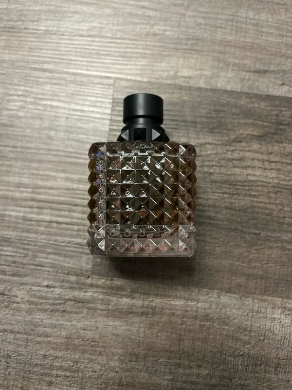 Parfüm Flakon Valentino Damenduft – Bild 3 von 3
