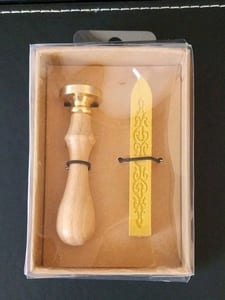 Wachssiegel-Set mit Holzgriff und Siegelstange