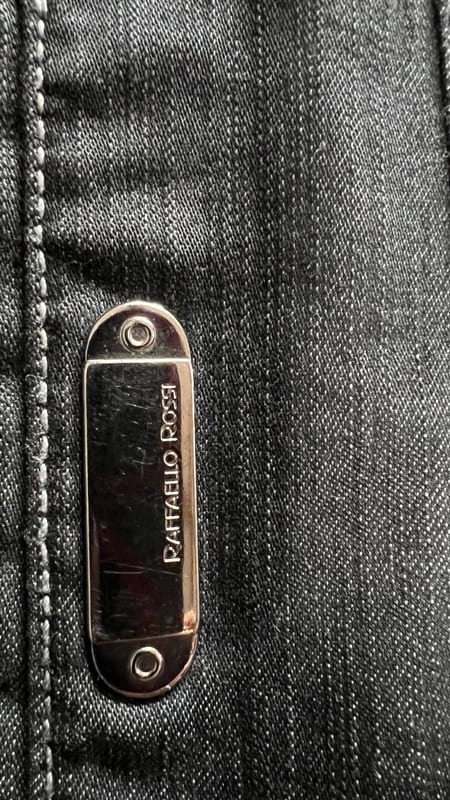 Damen Raffaello Rossi • Jeansjacke • Strass • Gr. 42 – Schwarz – Bild 9 von 12